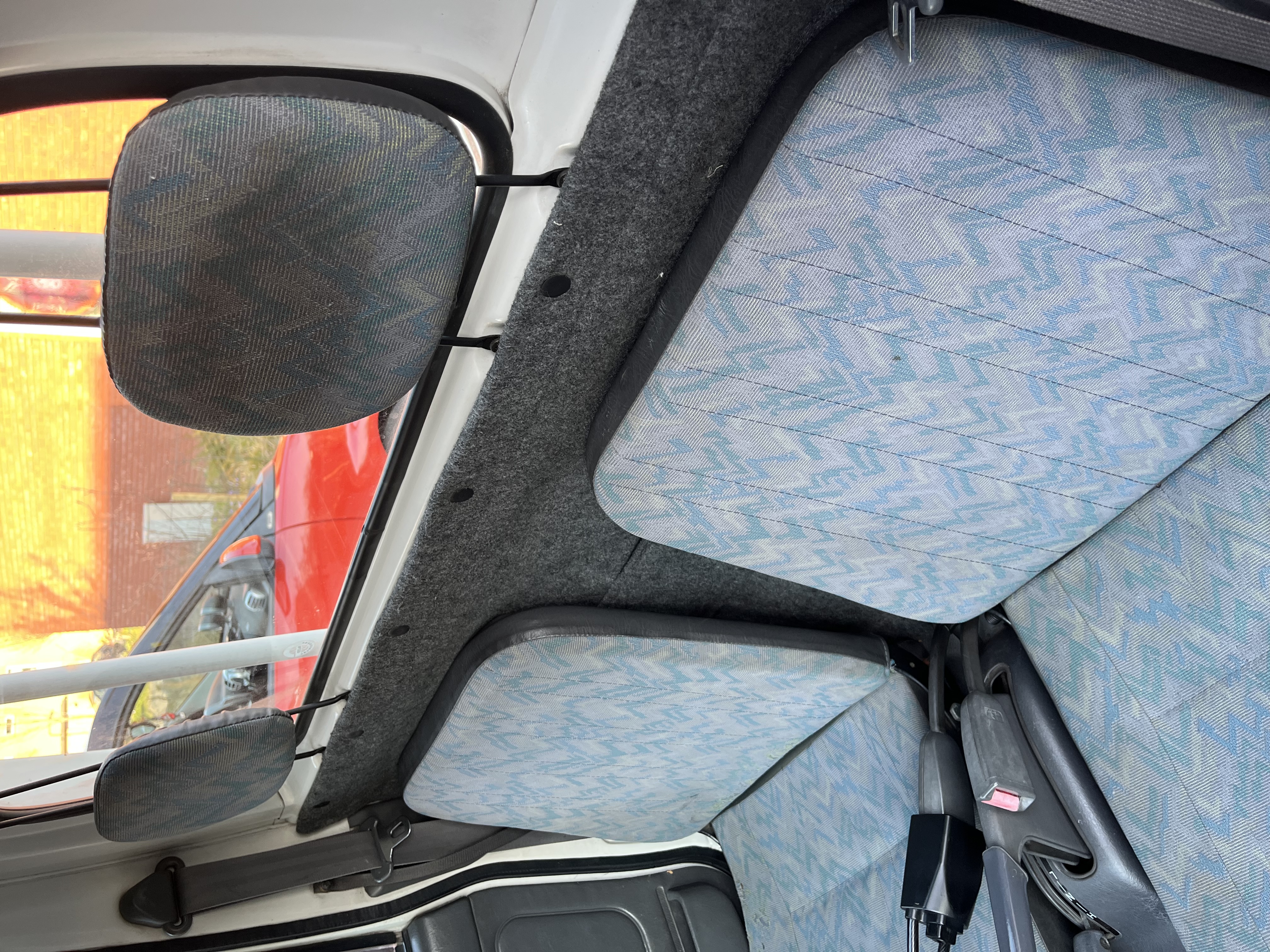 Hijet seats and headrest